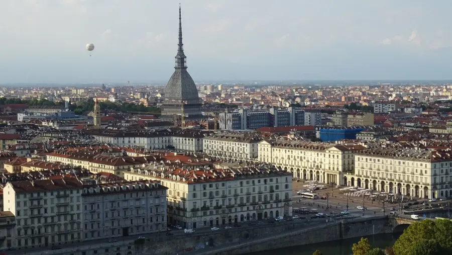 Casa e vivere da soli a Torino: una panoramica dei principali problemi